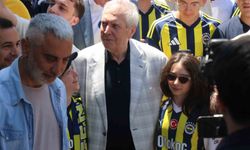 Aziz Yıldırım, Sakarya'da Fenerbahçeliler ile buluştu