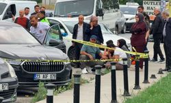 Bağcılar'da bir kişi otomobilin bagajında ölü bulundu