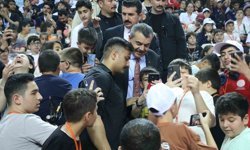 Bakan Tekin: '100 ortaöğretim öğrencisinin 43'ü mesleki eğitime kayıt yaptırdı'