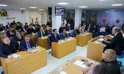 Başkan Özlü, 'Şehrimiz büyüyor, gelişiyor ve güçleniyor'