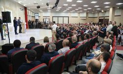 Başkan Öztekin personelle bayram sevincini paylaştı