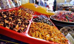 Bayram şekerleri tezgahlardaki yerini aldı