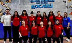 Bilecik Kız Voleybol Takımı Türkiye yarı finaline yükseldi