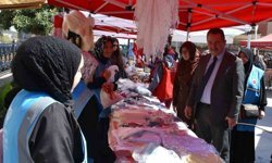 Bilecik'te 'İki İnsan Bir Hayat: Aile' temalı 'Hayır Çarşısı' açıldı