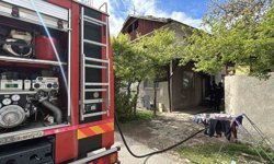 Bolu'da 2 katlı evin banyosunda çıkan yangın söndürüldü