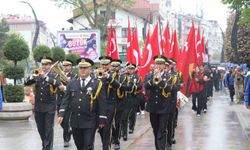 'Bolu'nun Babası' İzzet Baysal törenle anıldı