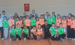 Burhaniye'de Geleneksel Çocuk Oyunları etkinliği başladı