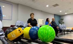 Çorum'da anneler bowling etkinliğinde buluşturdu