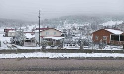 Çorum'un yüksek kesimleri beyaza büründü