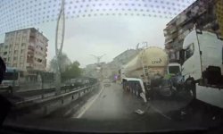 D-100'deki korkunç kaza kamerada