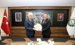 Denizli Ticaret Borsası Yönetiminden Denizli OSB Yönetimine tebrik ziyareti