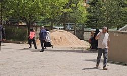 Elazığ'da dilenciler kaçtı, zabıta yakaladı: 'Hepsi kaçtı gitti, beni bırakma aman ha'