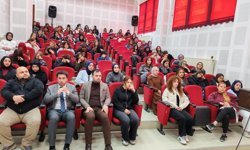 Emet MYO'da Çocuk Gelişimi konferansı