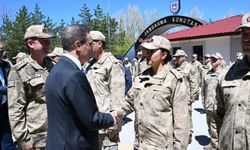 Emniyet ve jandarmada bayramlaşma