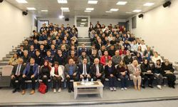 ER-VAK Kadın Komisyonu'ndan anlamlı konferans