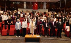 ERÜ Eczacılık Fakültesi'nde 'Önlük Giyme Töreni' düzenlendi