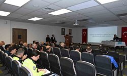 Erzincan'da muhtarlarla güvenlik toplantısı yapıldı