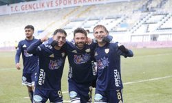 Erzurumspor FK, 1. Lig'de rekorlarla şampiyon oldu