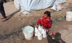 Gazzeli çocuklar enkaz arasında hayat mücadelesi veriyor