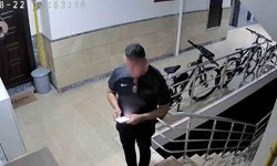 Görevlinin karısını öldüren şahıs, cinayetten sonra ellerini yıkamış