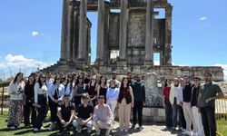 Hisarcık MYO öğrencileri Aizanoi Antik Kenti'ni gezdi