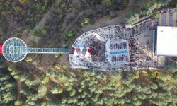 Isparta'da yükseklik korkusunu unutturan cam teras 1 milyon ziyaretçiyi aştı