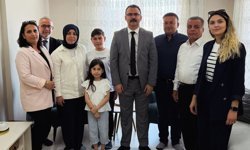 Kaymakam Ateş, öğrencilerin evine konuk oldu