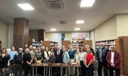 Kitapseverler Şehzadeler'de buluştu