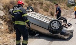 Kontrolden çıkan araç devrildi