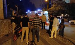 Kontrolden çıkan motosiklet duvara çarptı: 1 yaralı