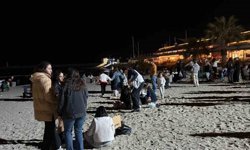 Kuşadası sahillerinde hıdırellez coşkusu