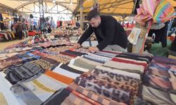 Kütahya'da 'Bayram pazarı' hareketliliği başladı