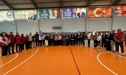 Madalyalar Kaymakam Uzan'dan