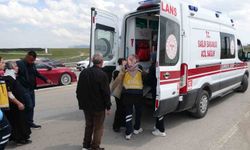 Malatya'da minibüs ile hafif ticari araç çarpıştı: 8 yaralı