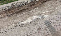 Mazıdağı'nda bozuk yollar tepki çekiyor
