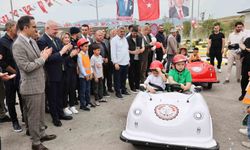 Menemen'de çocuklar için trafik eğitim parkuru açıldı