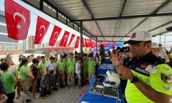 Mersin'de jandarmadan öğrencilere tanıtım etkinliği