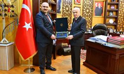 MHP Lideri Bahçeli, Kerkük Valisi Ağa'yı kabul etti