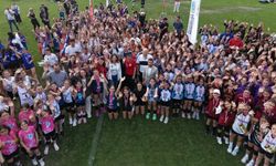 Mini voleybol şenliği coşkuyla gerçekleştirildi