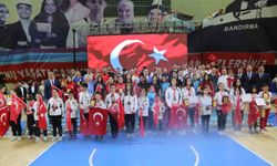 Muğla'da başarılı sporculara ödül yağdı