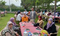 Muhtar Yavuz'dan Anneler Günü'nde anlamlı buluşma