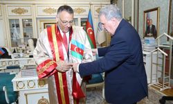 Nobel ödüllü Aziz Sancar'ın ardından Rektör Gürel'e de fahri profesörlük unvanı verildi
