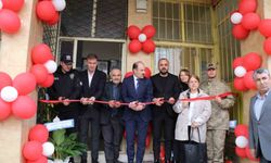 Oltu'da rölyef ve karakalem sergisi açıldı