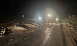 Osmaneli'de sağanak etkili oldu, ulaşım aksadı