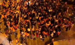 Osmaniye'de şampiyonluk kutlamalarına atlı taraftar damga vurdu
