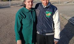Otizmli iki çocuğunu tek başına büyüten annenin Anneler Günü yine buruk geçiyor