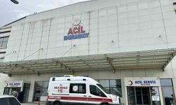 Özel halk otobüsünün altına giren motosiklet sürücüsü hayatını kaybetti