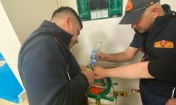 Parmağına yüzük sıkışan vatandaşın imdadına itfaiye ekipleri yetişti