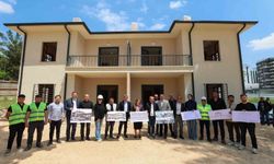 Şahin, TCDD Lojmanlarının restorasyon çalışmalarını inceledi
