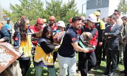 Sivas'ta tatbikatlar gerçeğini aratmadı